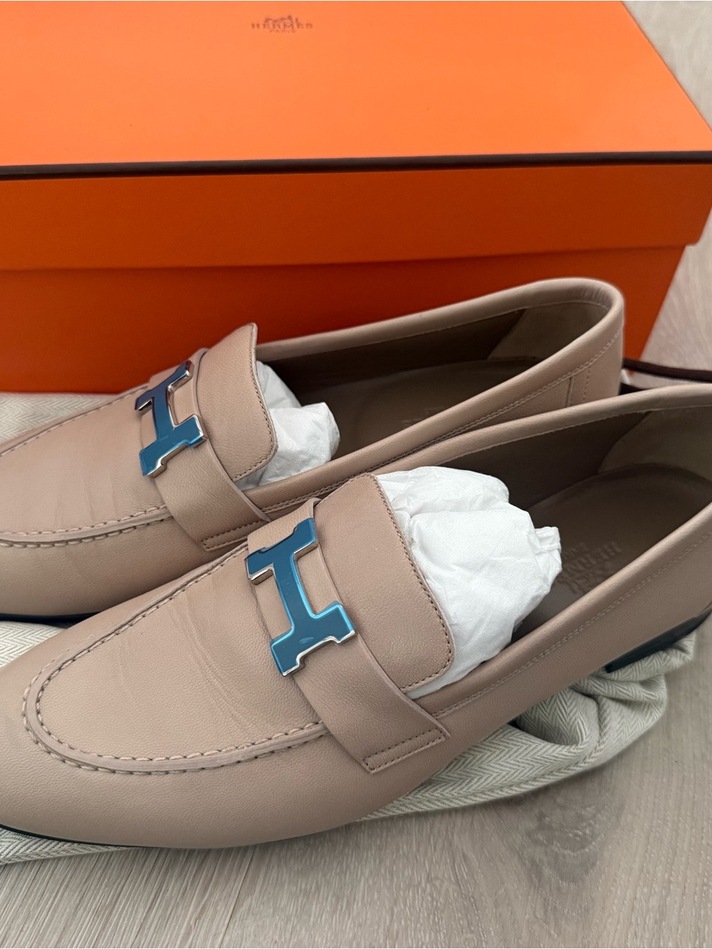 Hermes women Pari Loafers in Beige with beige H size 38.5